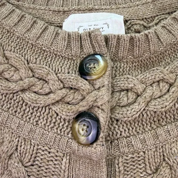 Old Navy Women's Chunky Cable Knit Sweater Size L Tan Cardigan Big Button‎ Front - Picture 4 of 8